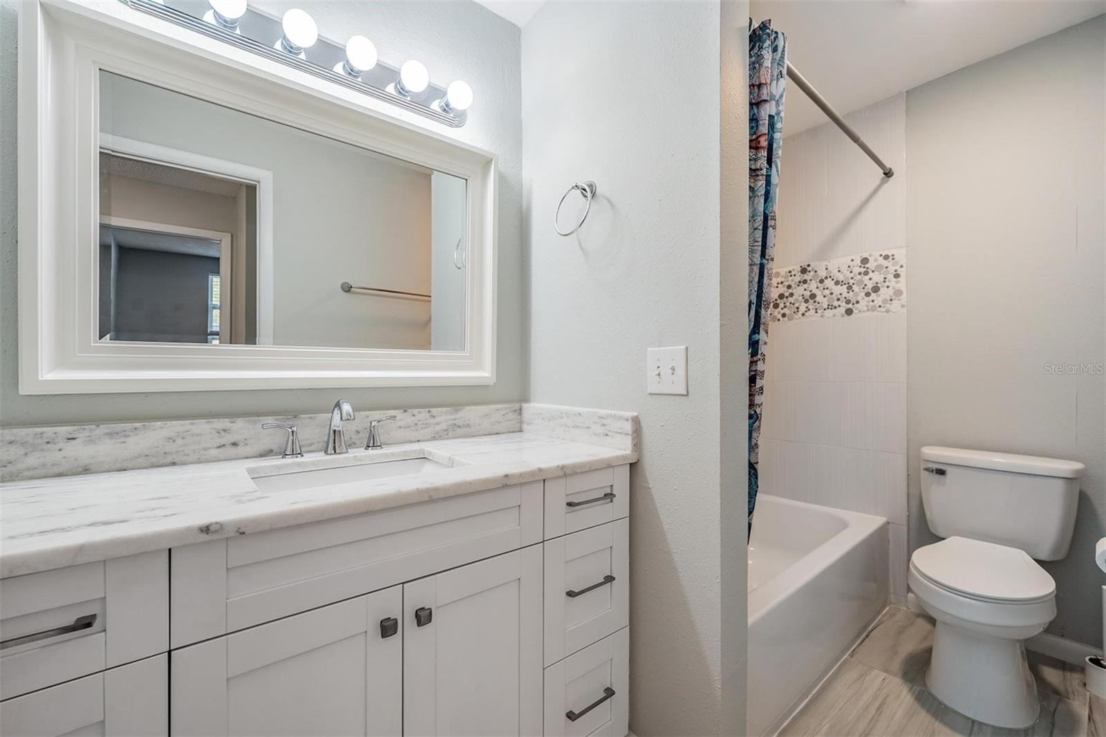 CYPRESS HOLLOW - Residential