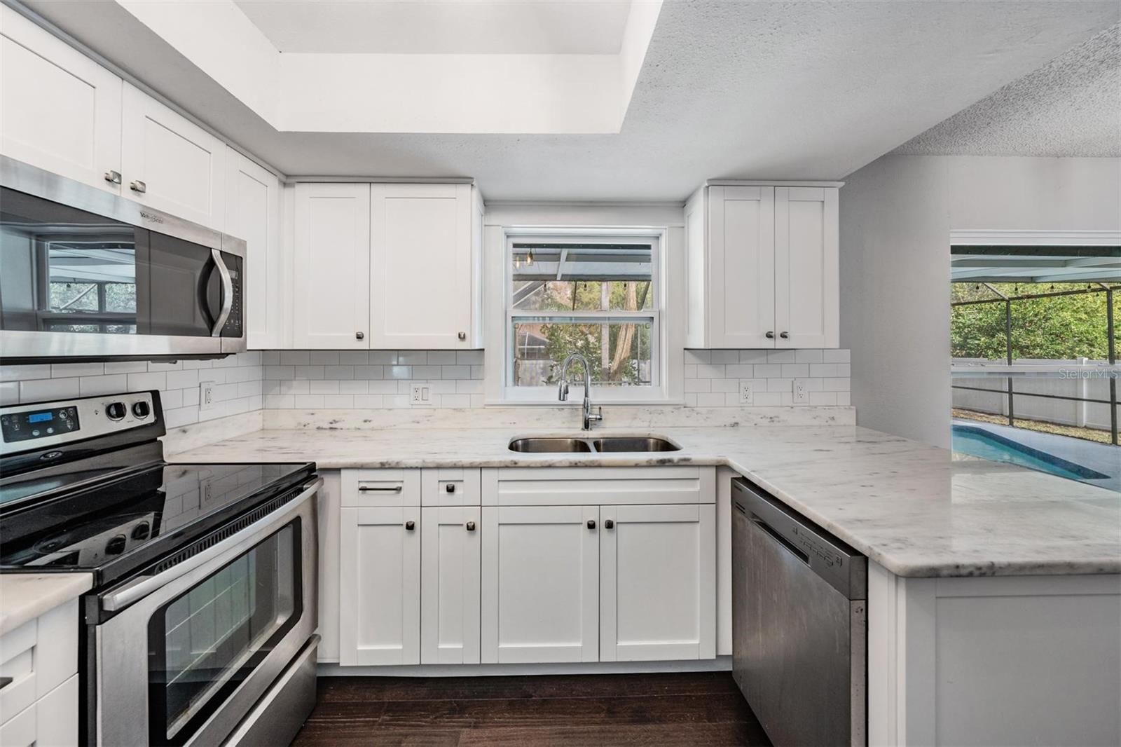 CYPRESS HOLLOW - Residential