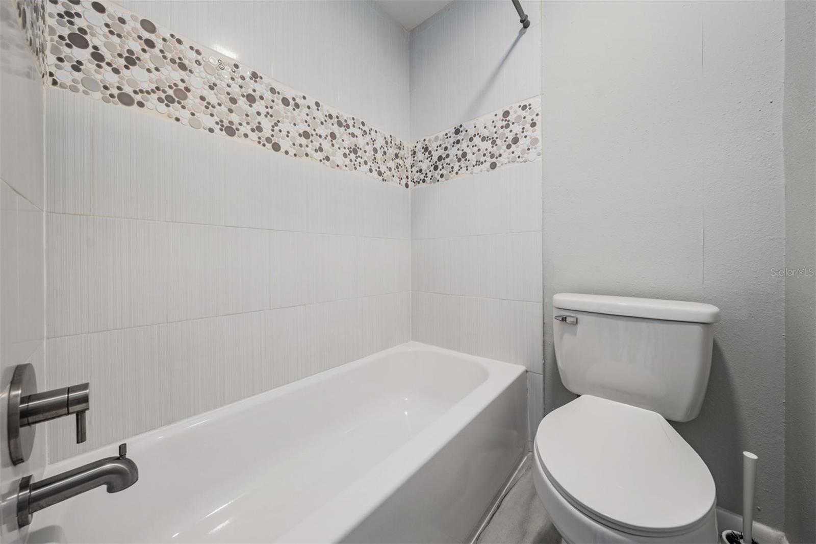 CYPRESS HOLLOW - Residential