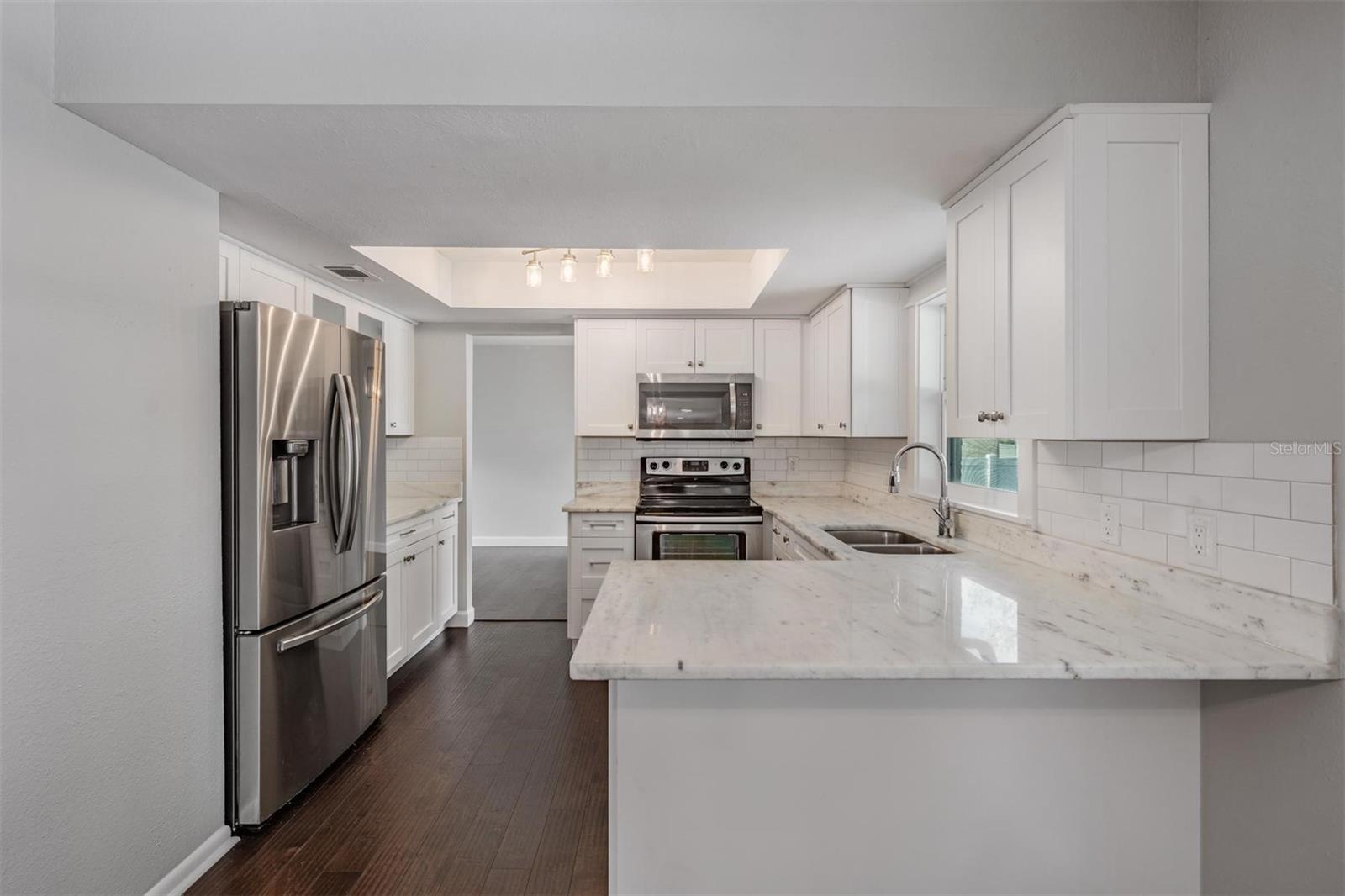 CYPRESS HOLLOW - Residential