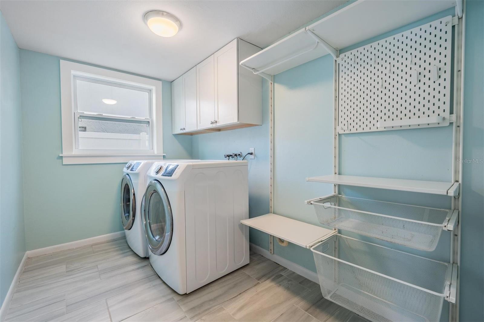 CYPRESS HOLLOW - Residential