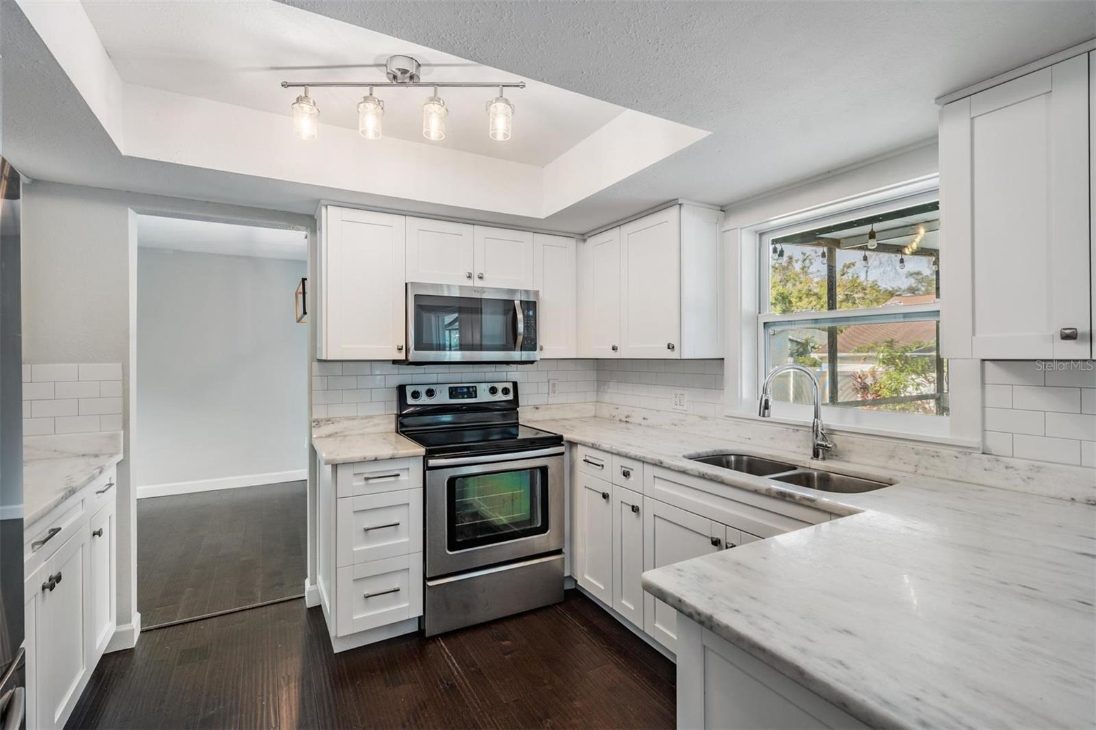 CYPRESS HOLLOW - Residential