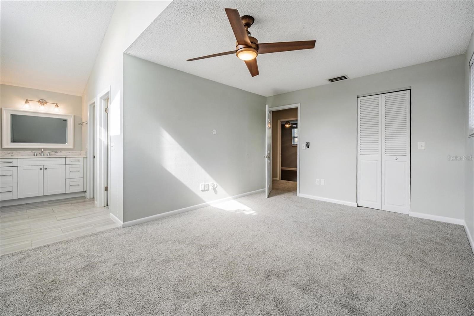 CYPRESS HOLLOW - Residential