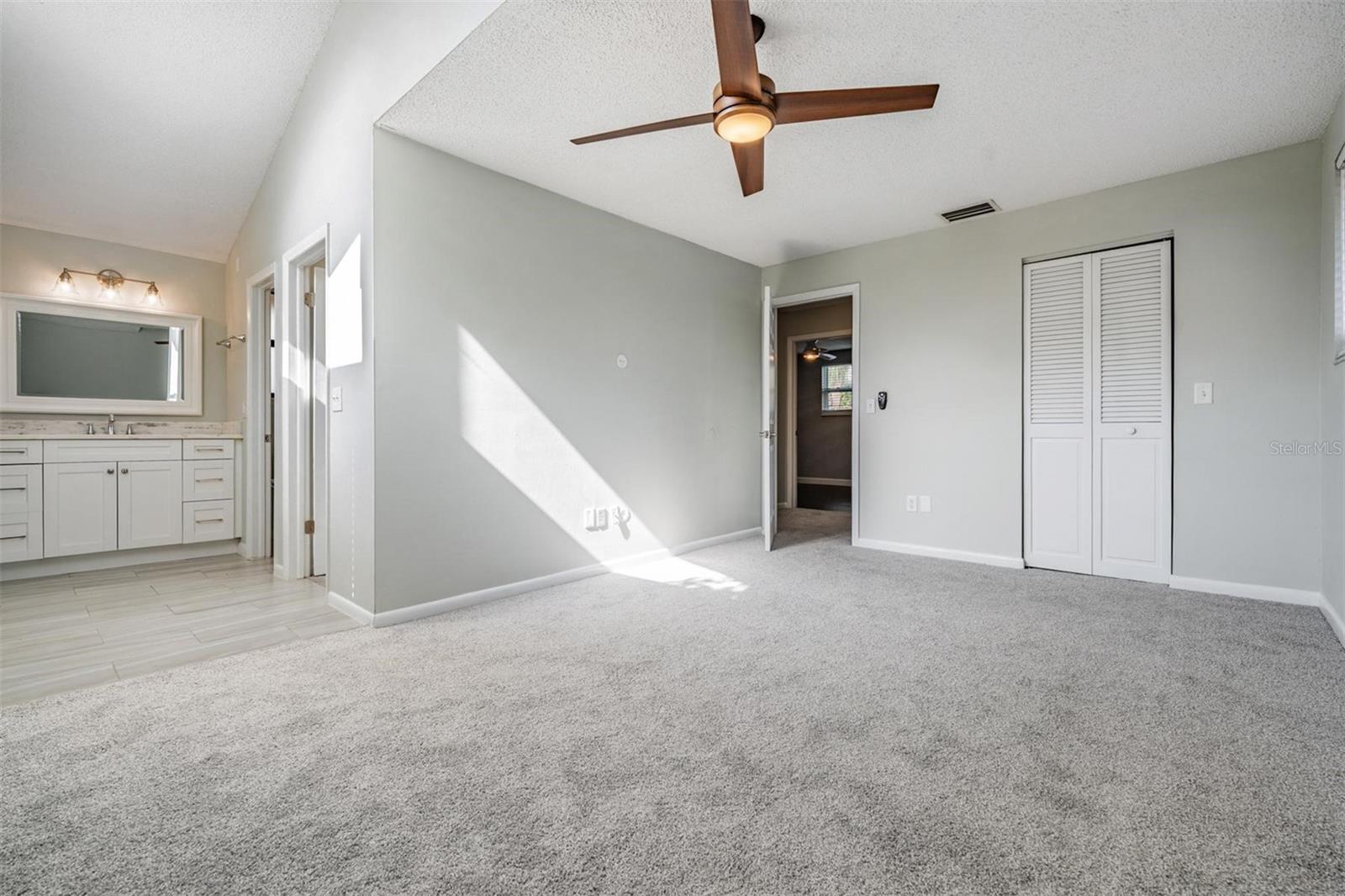 CYPRESS HOLLOW - Residential