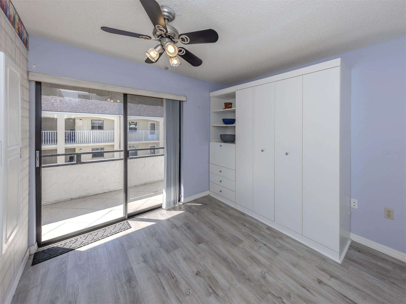 BAHIA VISTA GULF - Residential