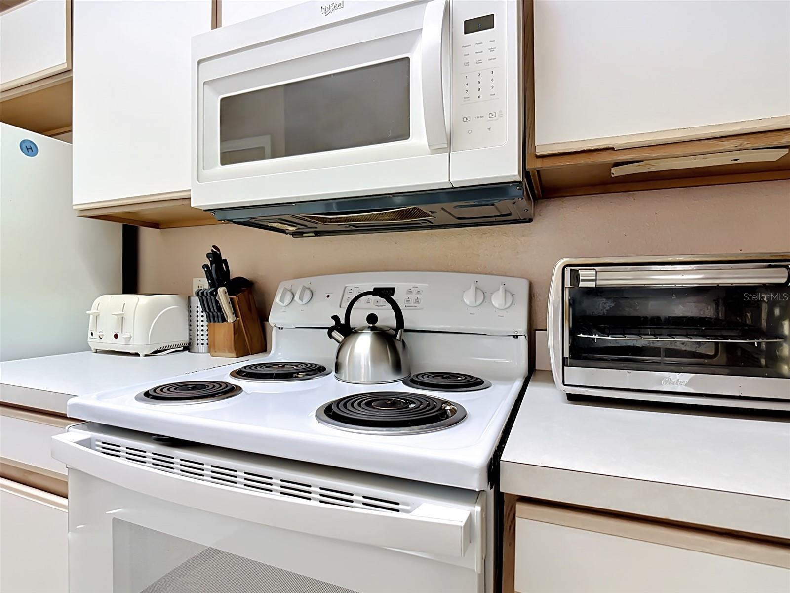 VILLAS AT ISLAND CLUB PH 10 - Residential