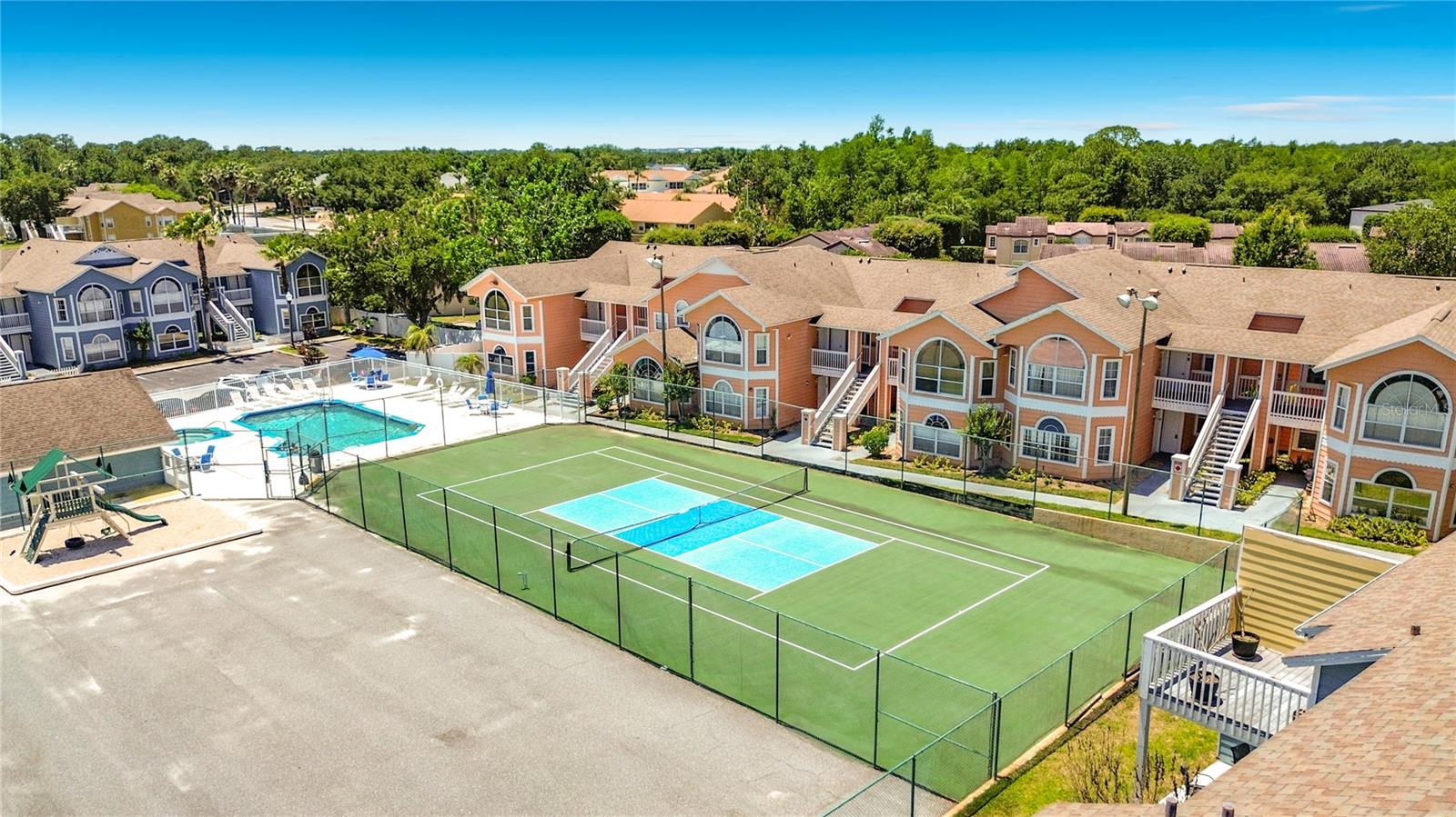 VILLAS AT ISLAND CLUB PH 10 - Residential