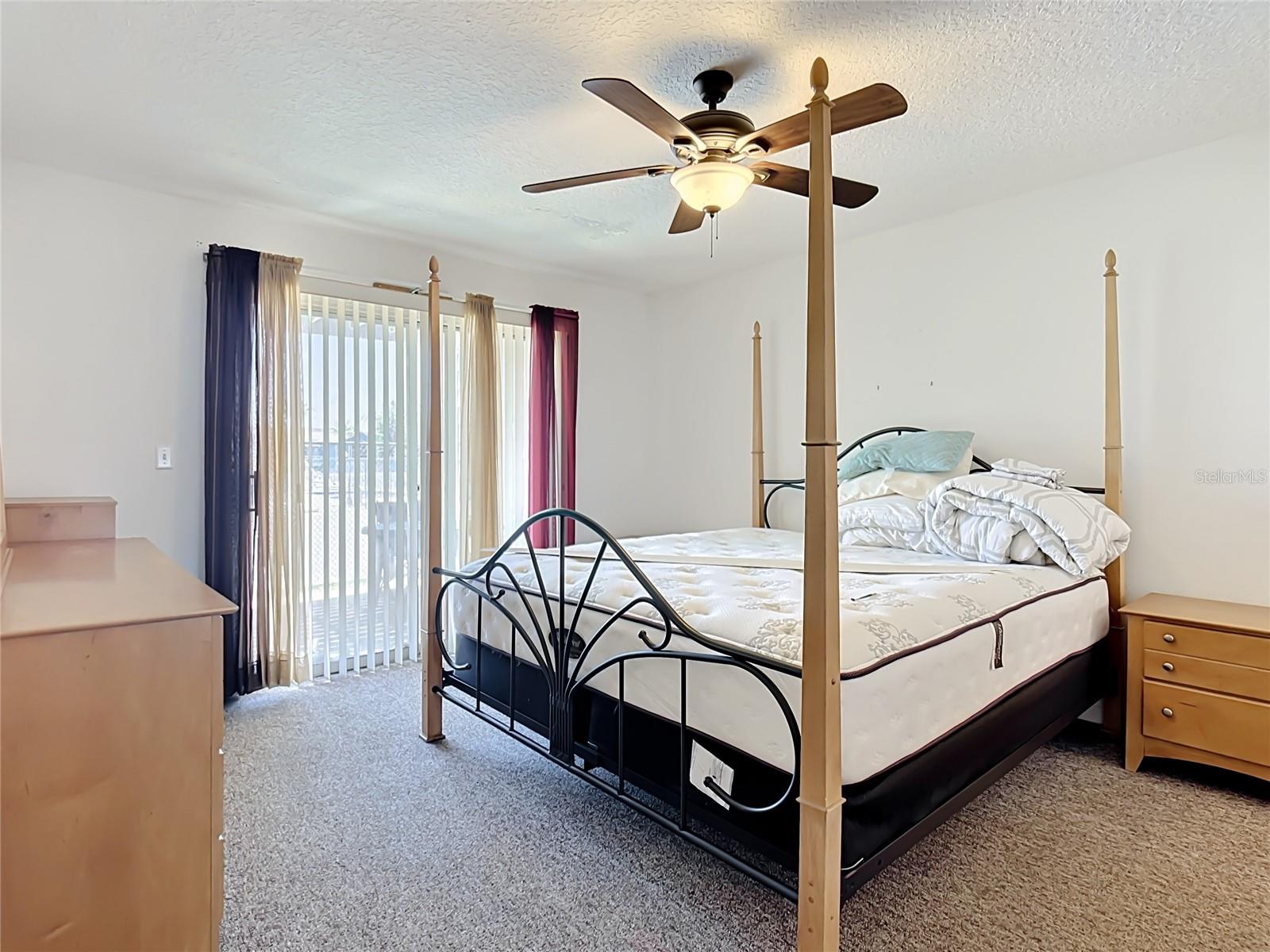 VILLAS AT ISLAND CLUB PH 10 - Residential
