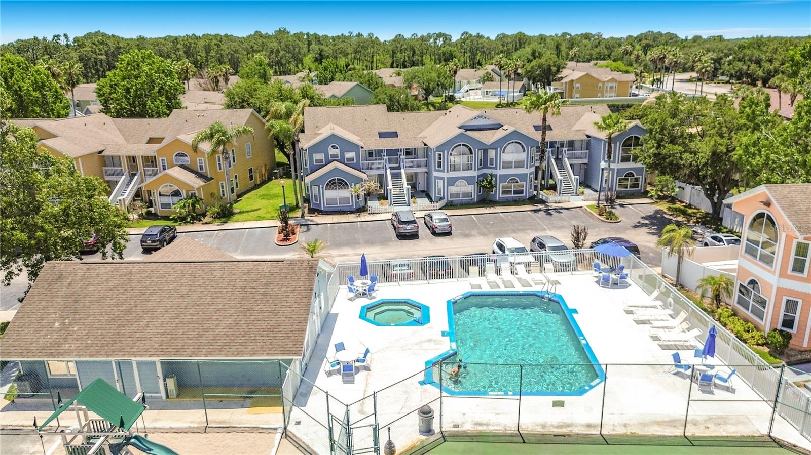VILLAS AT ISLAND CLUB PH 10 - Residential