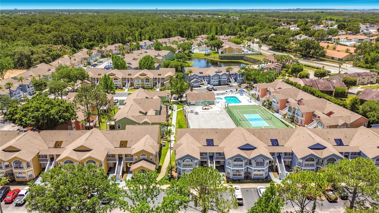 VILLAS AT ISLAND CLUB PH 10 - Residential