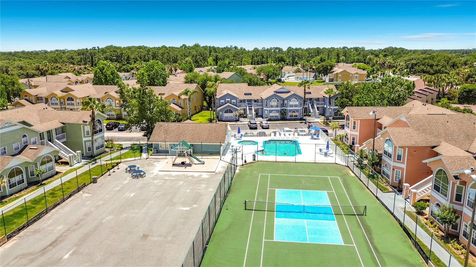 VILLAS AT ISLAND CLUB PH 10 - Residential