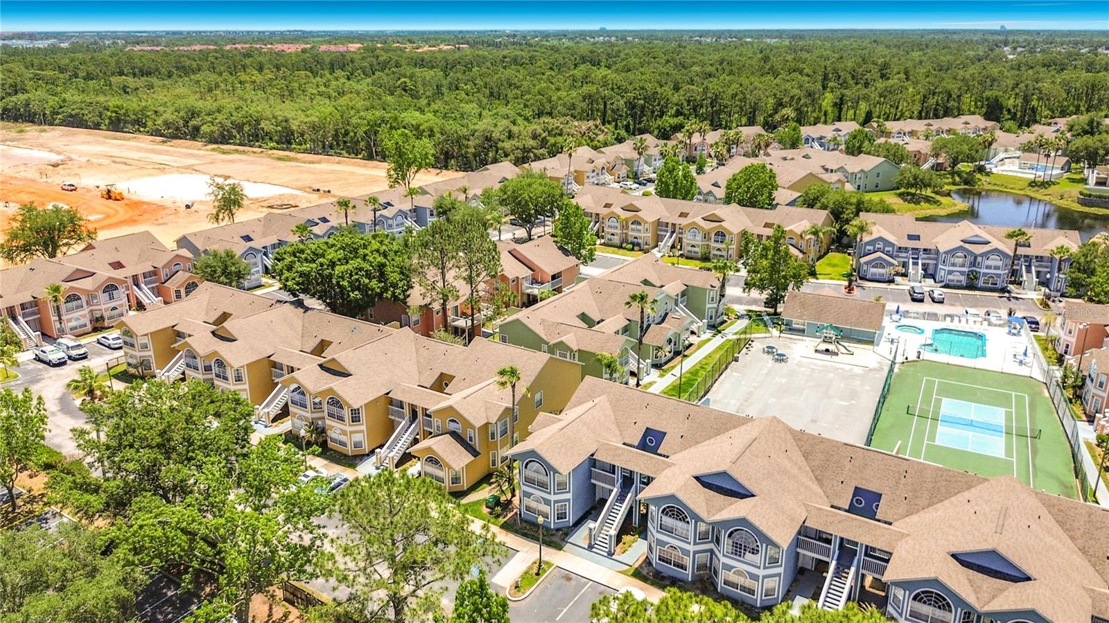 VILLAS AT ISLAND CLUB PH 10 - Residential