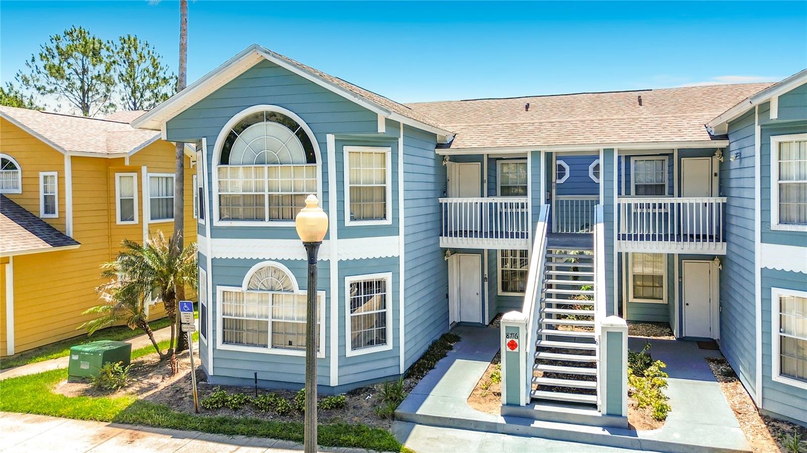 VILLAS AT ISLAND CLUB PH 10 - Residential