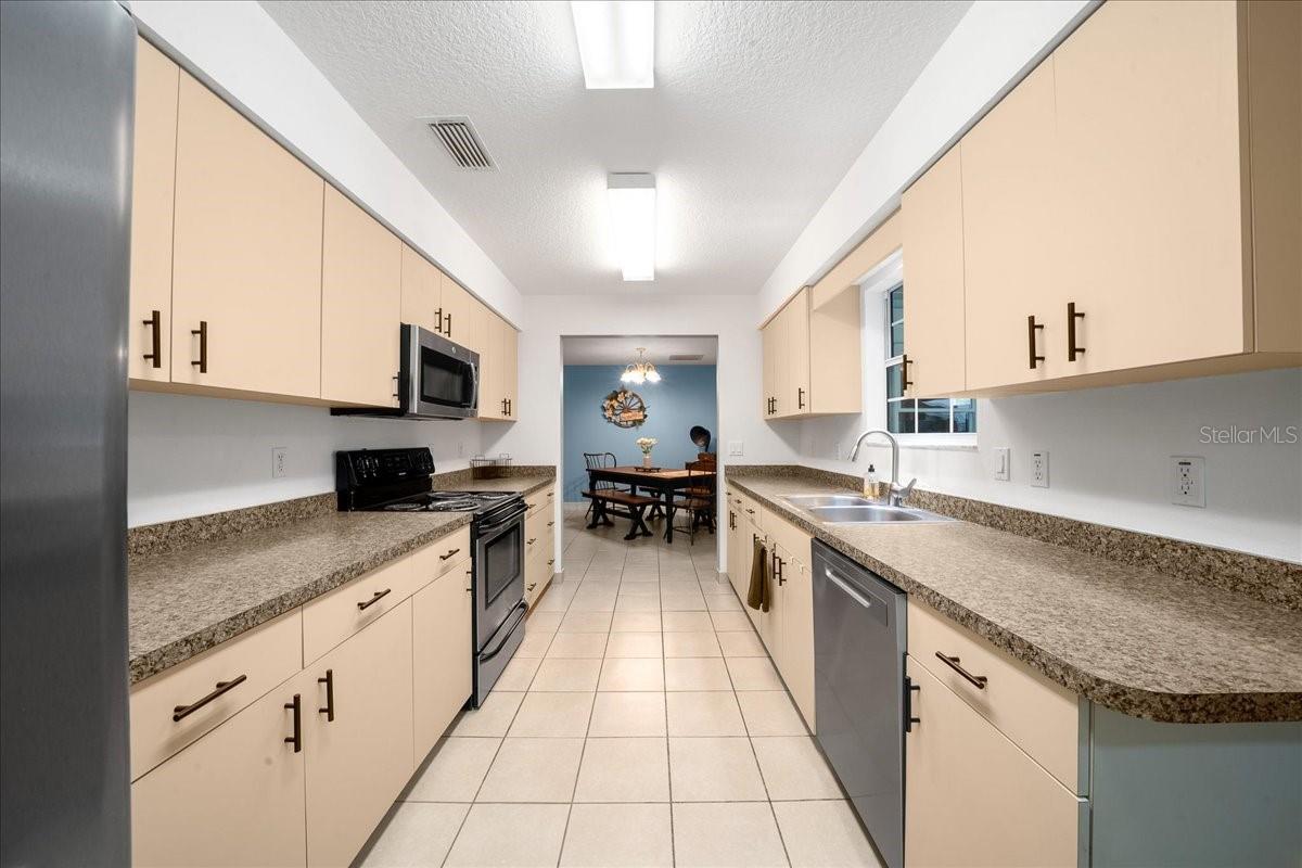 OCALA HIGHLANDS - Residential