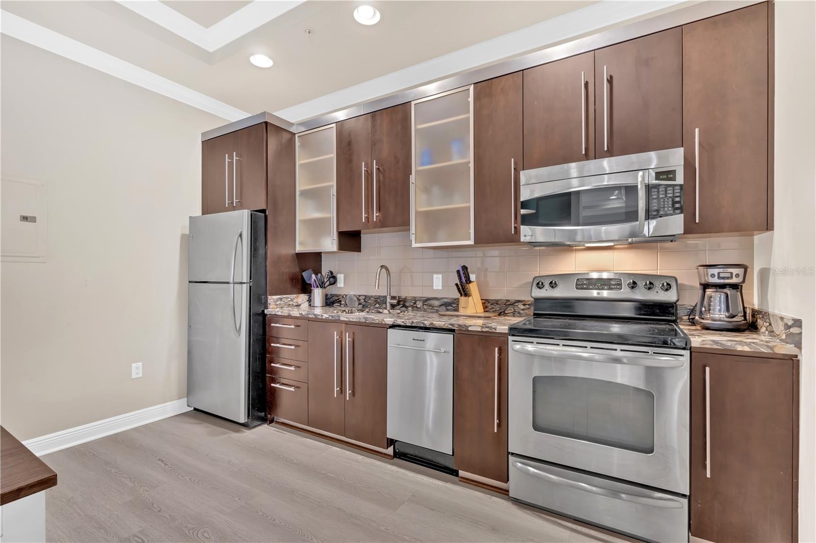 BEACH CLUB AT SIESTA KEY - Residential