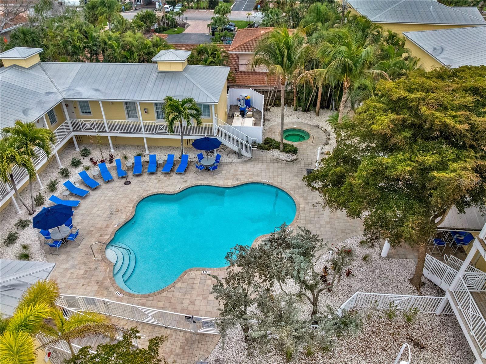 BEACH CLUB AT SIESTA KEY - Residential