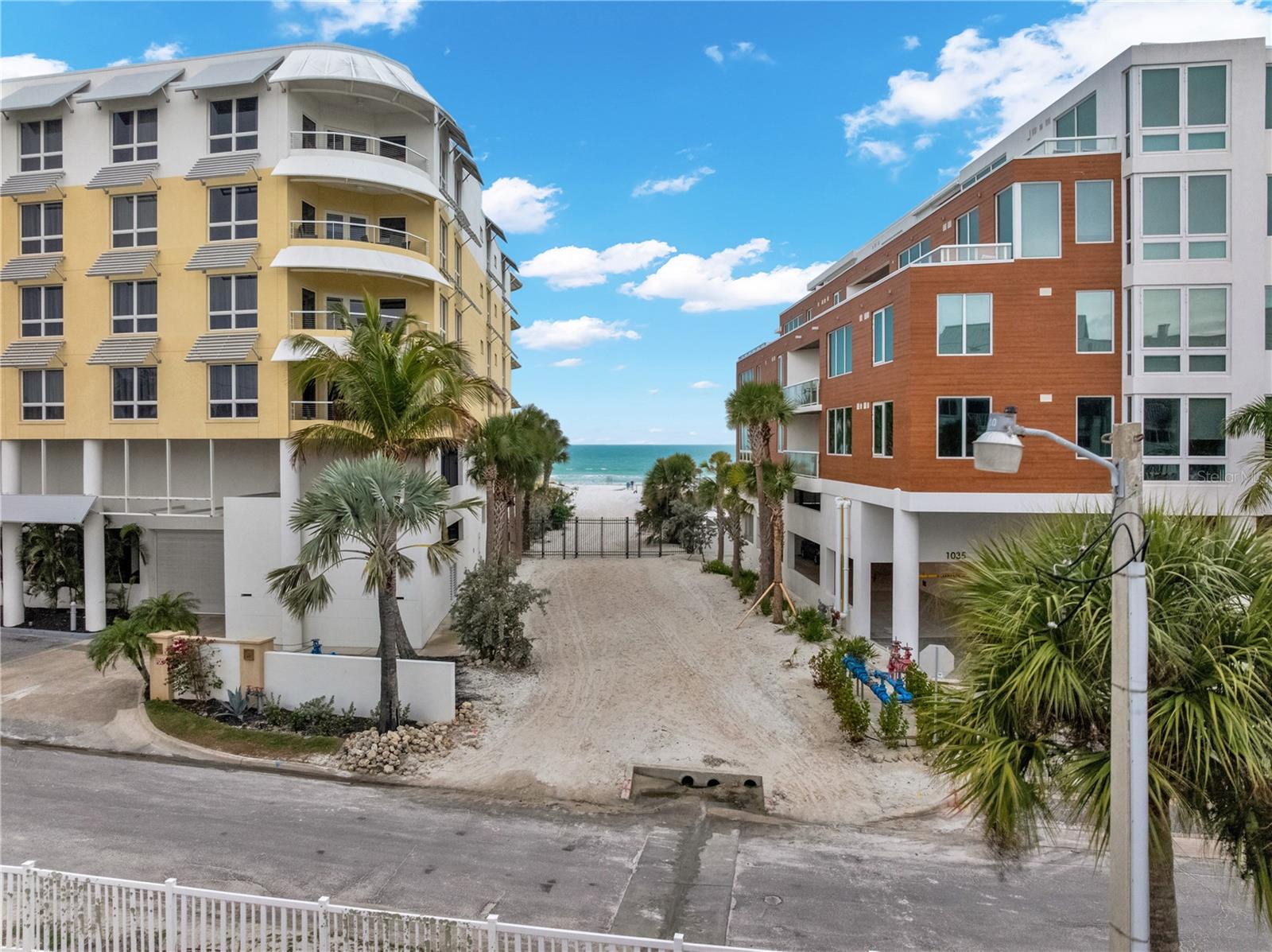 BEACH CLUB AT SIESTA KEY - Residential