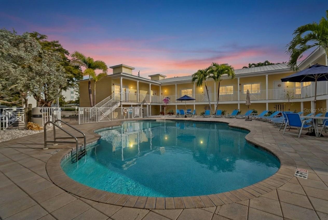 BEACH CLUB AT SIESTA KEY - Residential