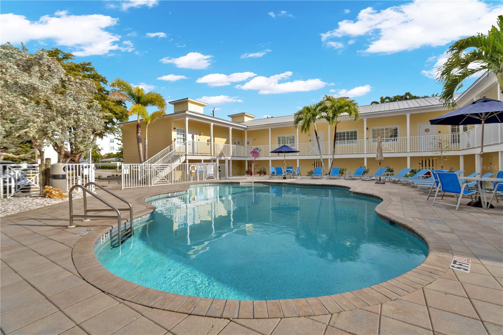 BEACH CLUB AT SIESTA KEY - Residential