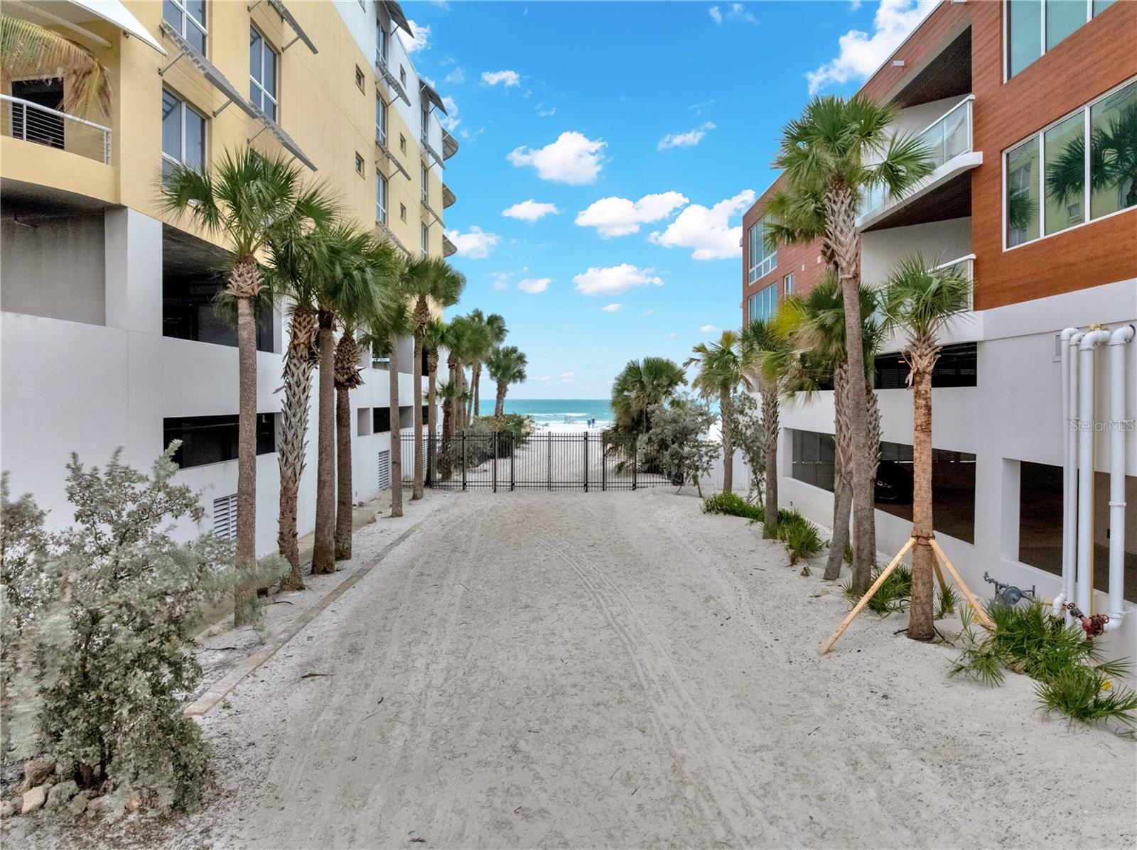 BEACH CLUB AT SIESTA KEY - Residential