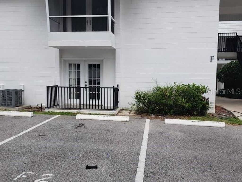 Photo of 1550 11th Street NE #F2, Winter Haven, FL 33881 (MLS # L4956165)