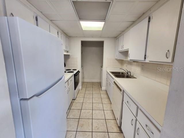 LAKE BUCKEYE CONDO - Residential