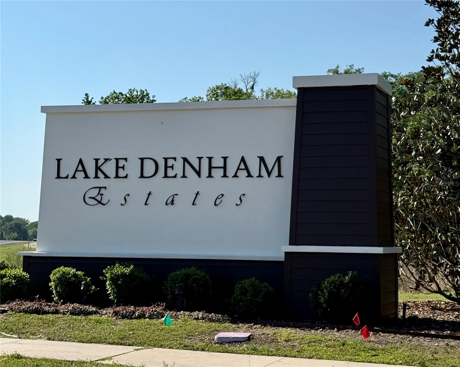LAKE DENHAM ESTATES - Residential