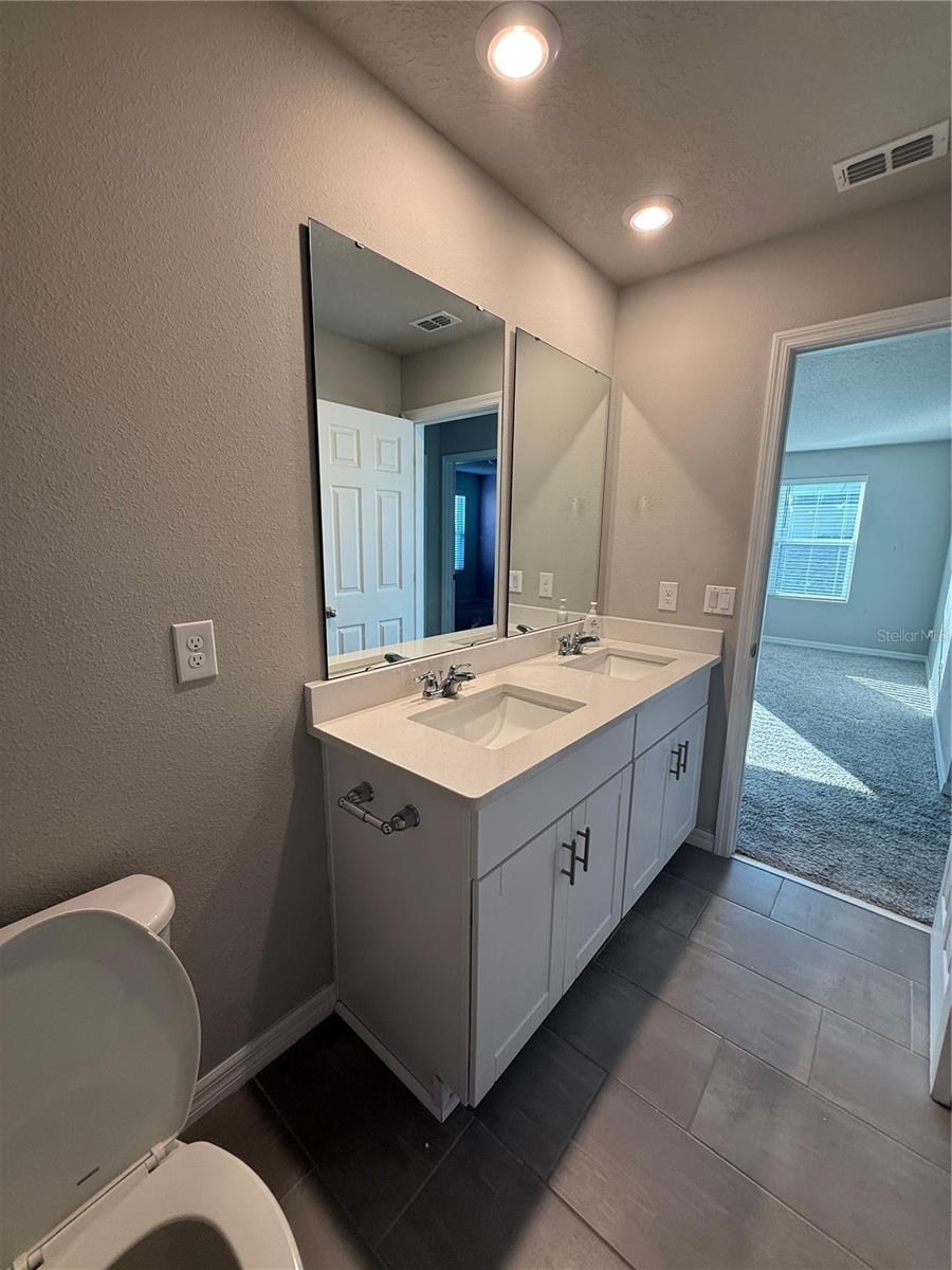 LAKE DENHAM ESTATES - Residential