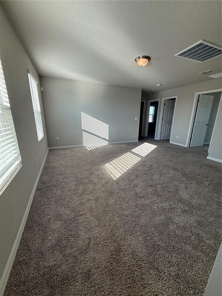 LAKE DENHAM ESTATES - Residential