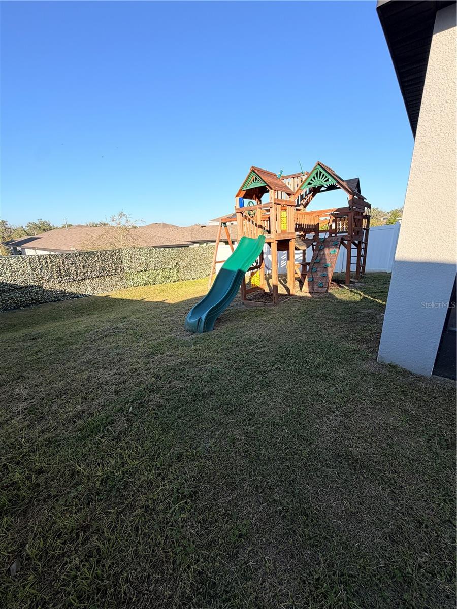 LAKE DENHAM ESTATES - Residential