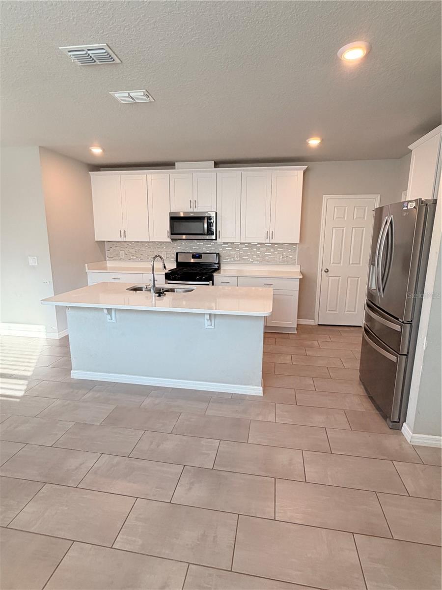 LAKE DENHAM ESTATES - Residential