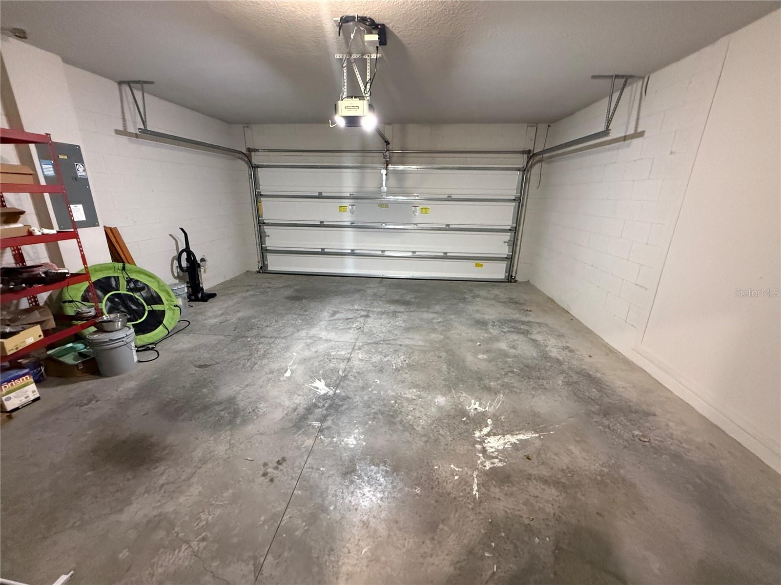 LAKE DENHAM ESTATES - Residential