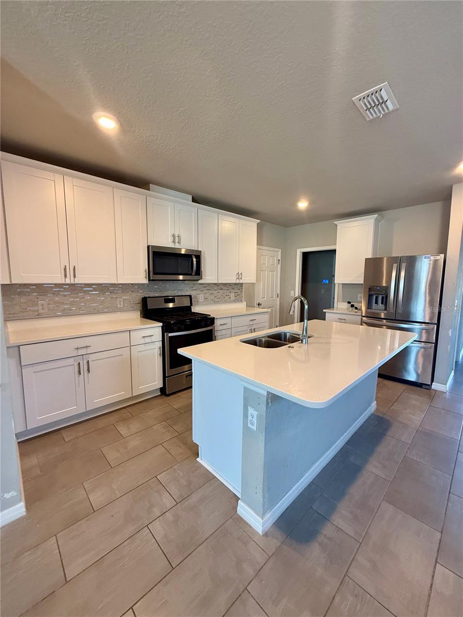 LAKE DENHAM ESTATES - Residential