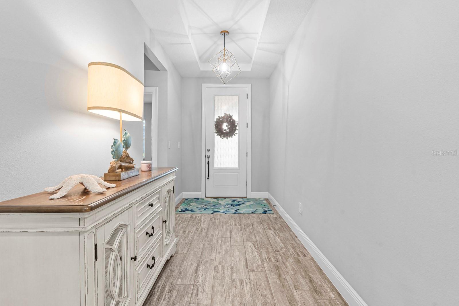 5432 SILVER SUN DRIVE