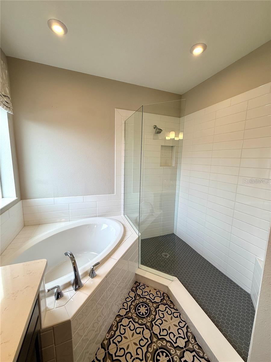 ARTISAN LAKES PRCL J PH I & II - Residential