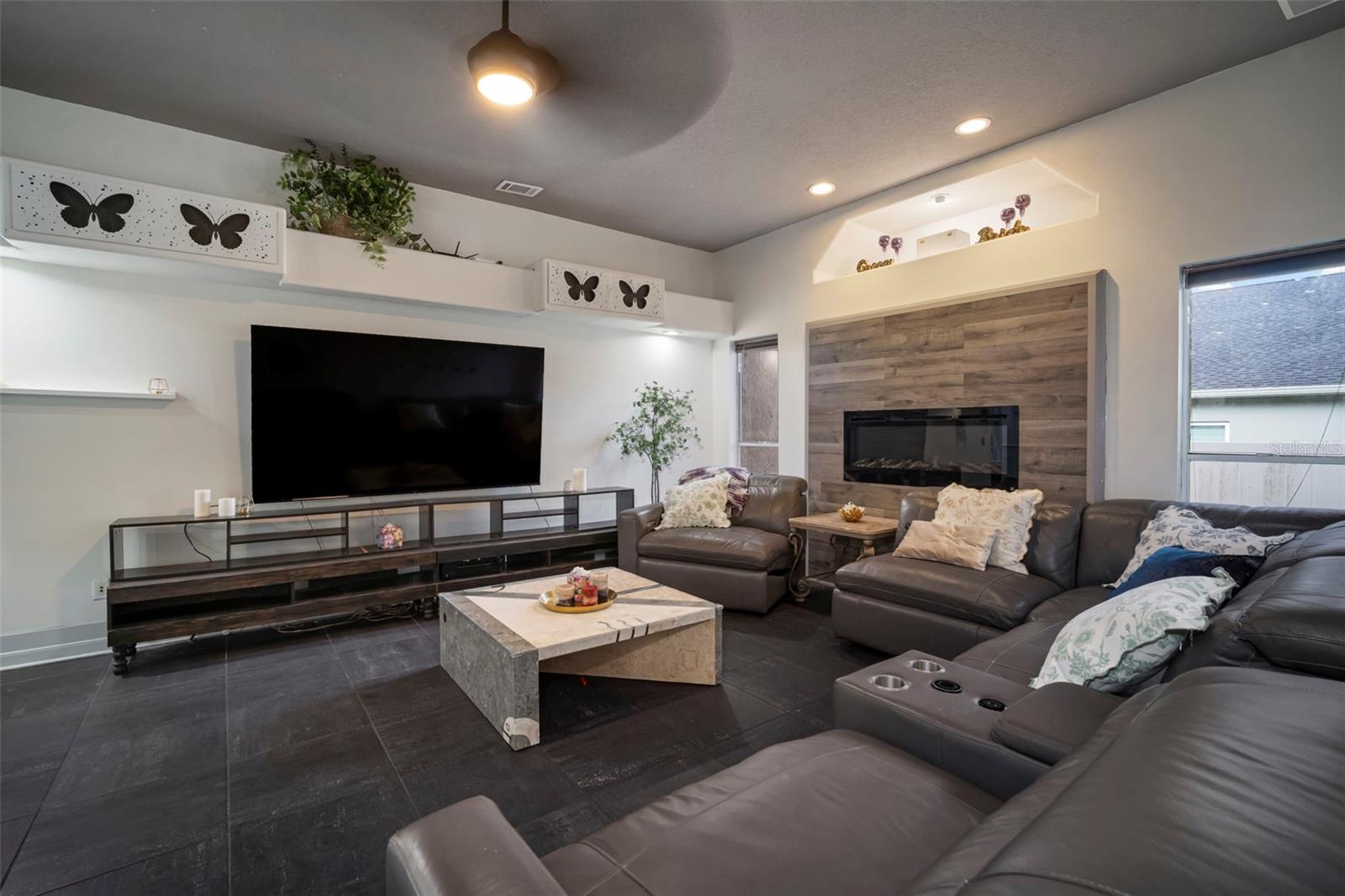 MILLER WOODS - Residential