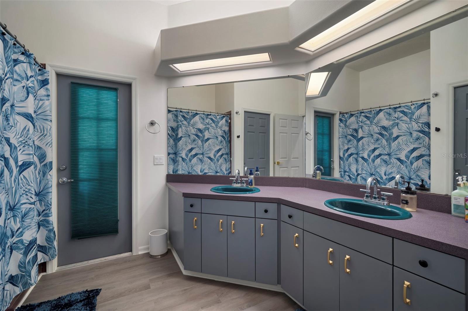 MILLER WOODS - Residential