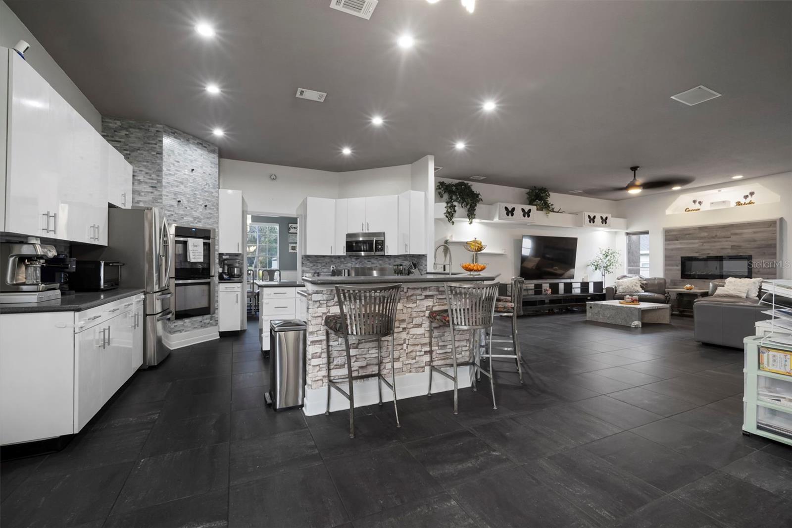 MILLER WOODS - Residential