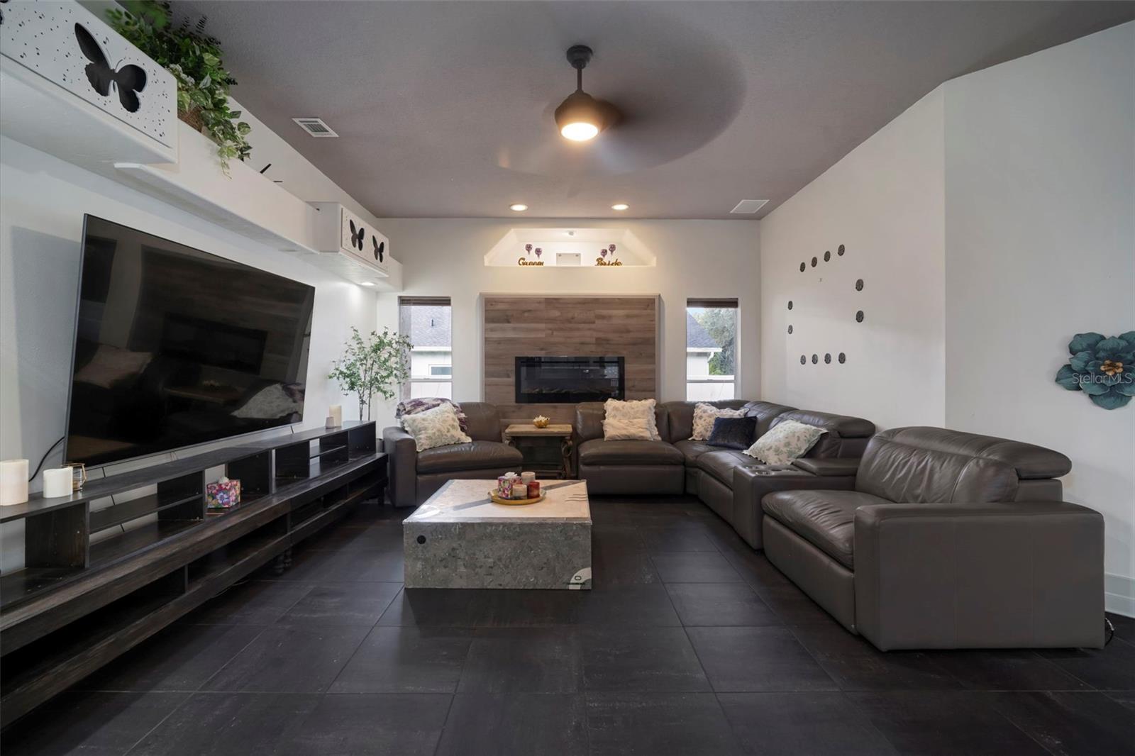 MILLER WOODS - Residential