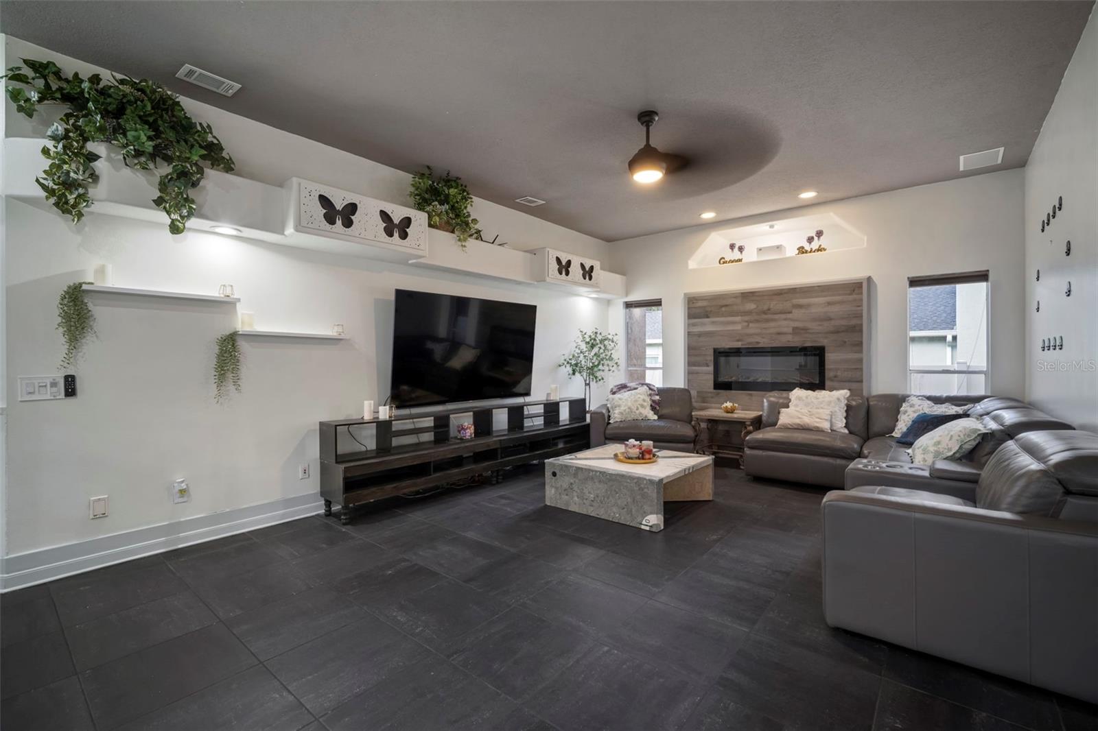 MILLER WOODS - Residential