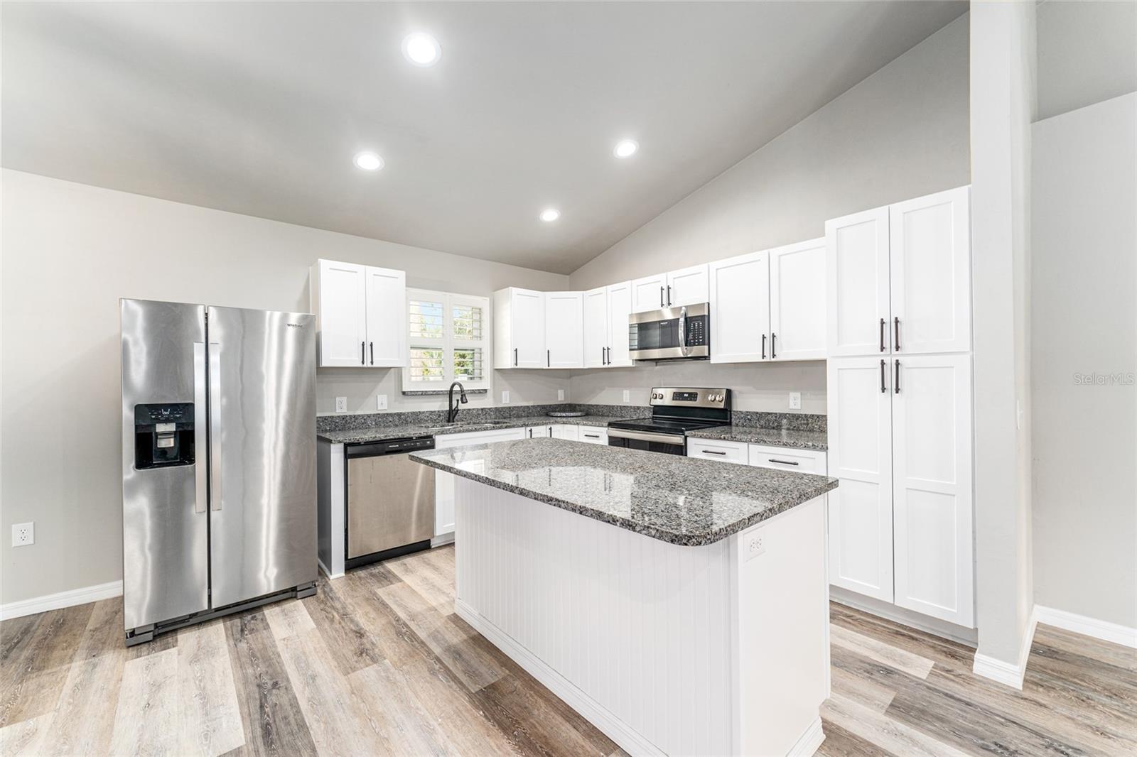 VASTAVIA - Residential