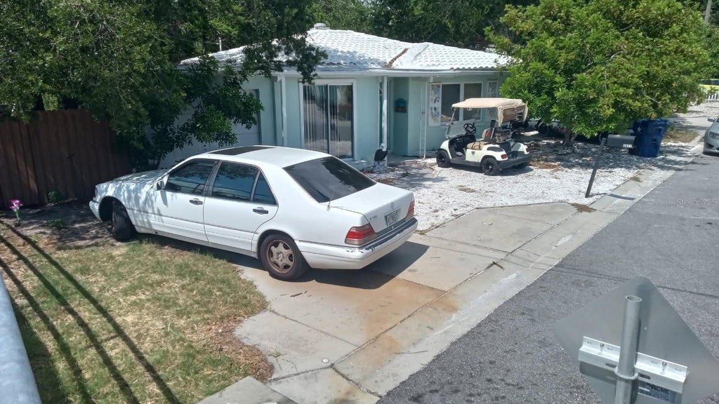 Photo of 6631 Rosati Lane S, St Petersburg, FL 33707 (MLS # O6415845)