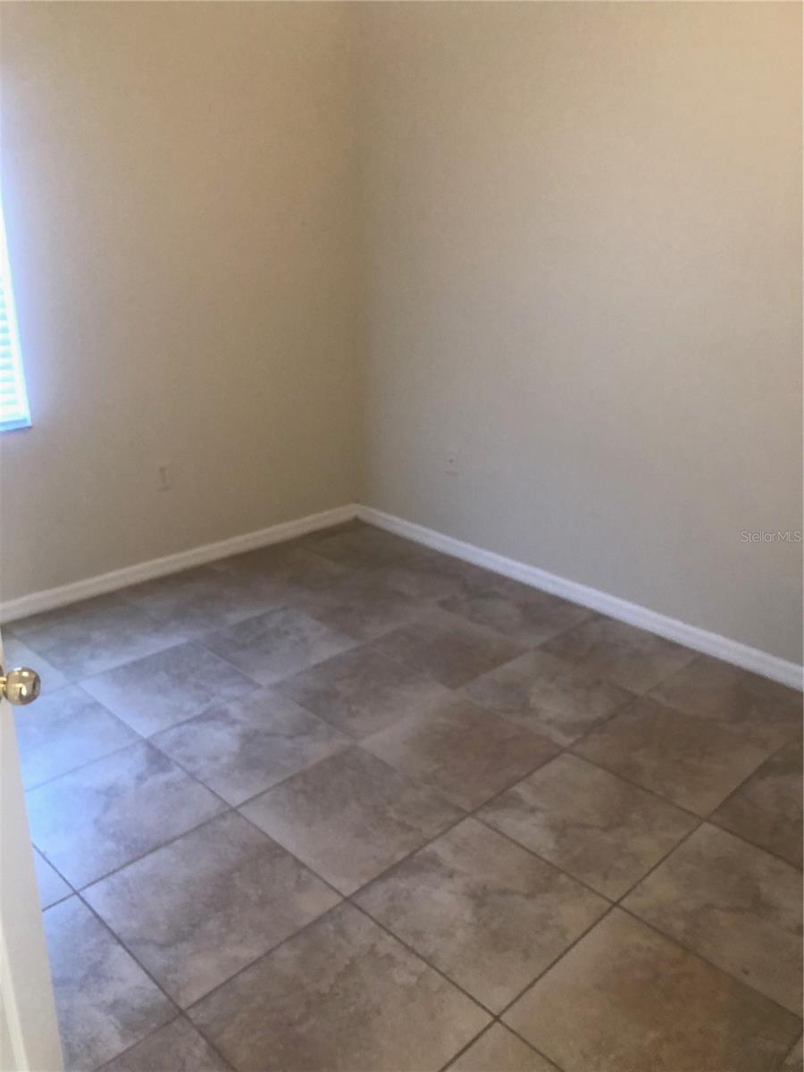 VILLAGES OF BLOOMINGDALE CONDO 3 - Residential Lease