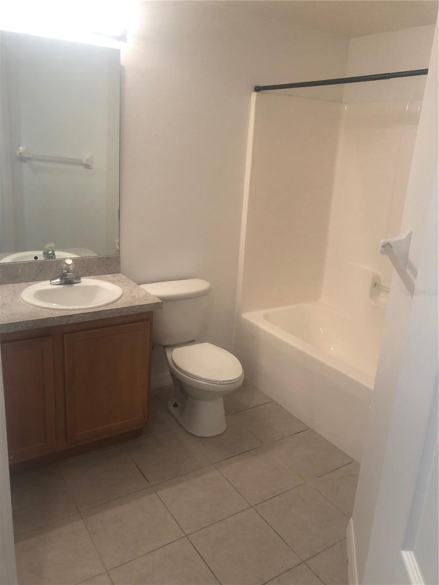 VILLAGES OF BLOOMINGDALE CONDO 3 - Residential Lease