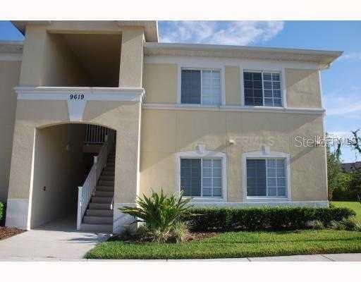 VILLAGES OF BLOOMINGDALE CONDO 3 - Residential Lease