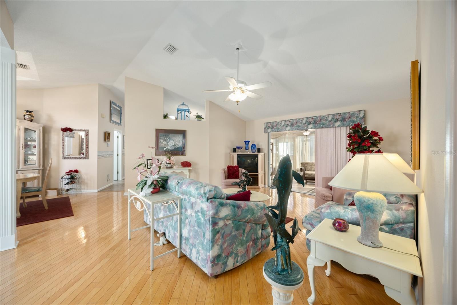 OCALA PALMS - Residential