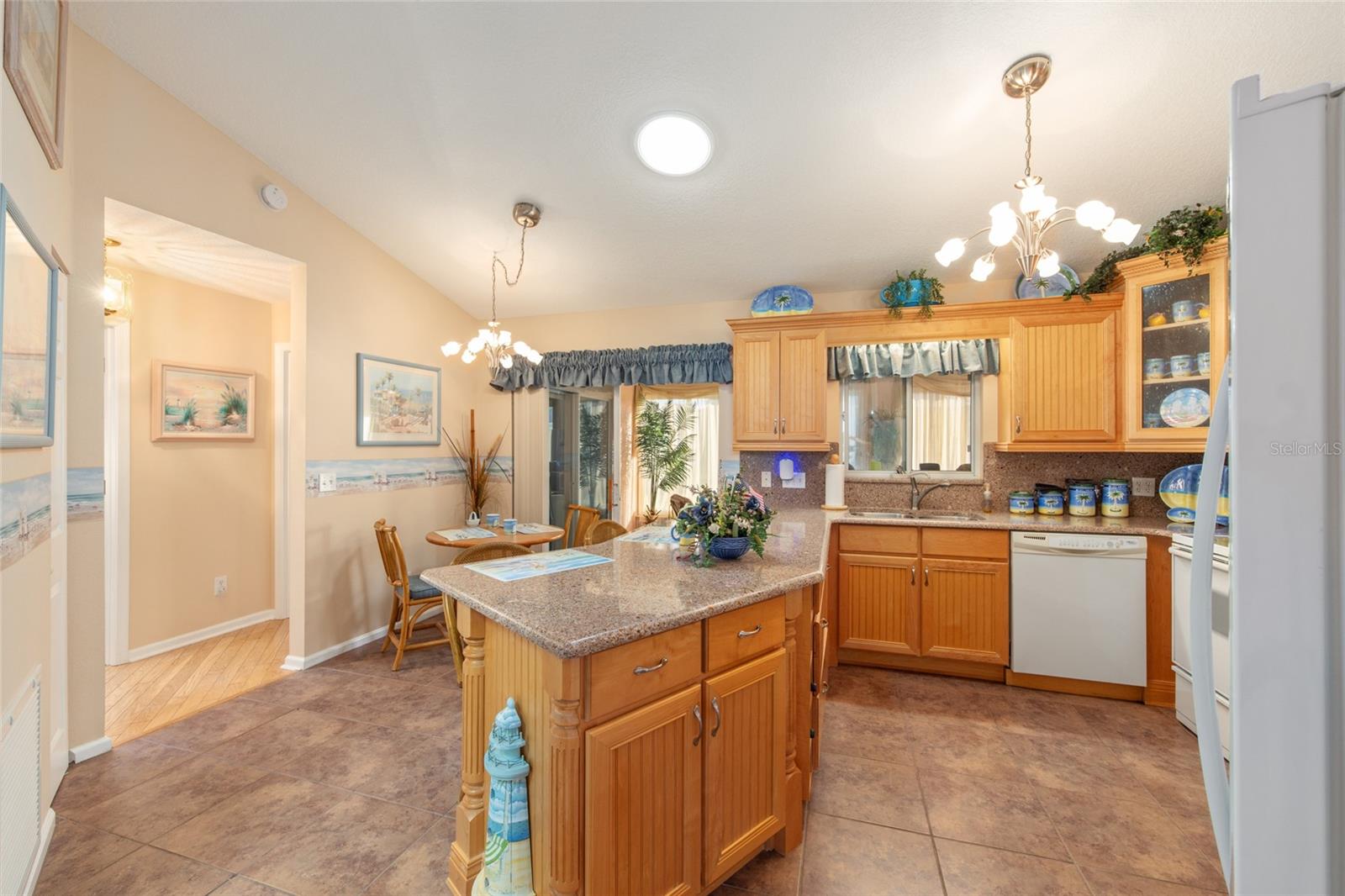 OCALA PALMS - Residential