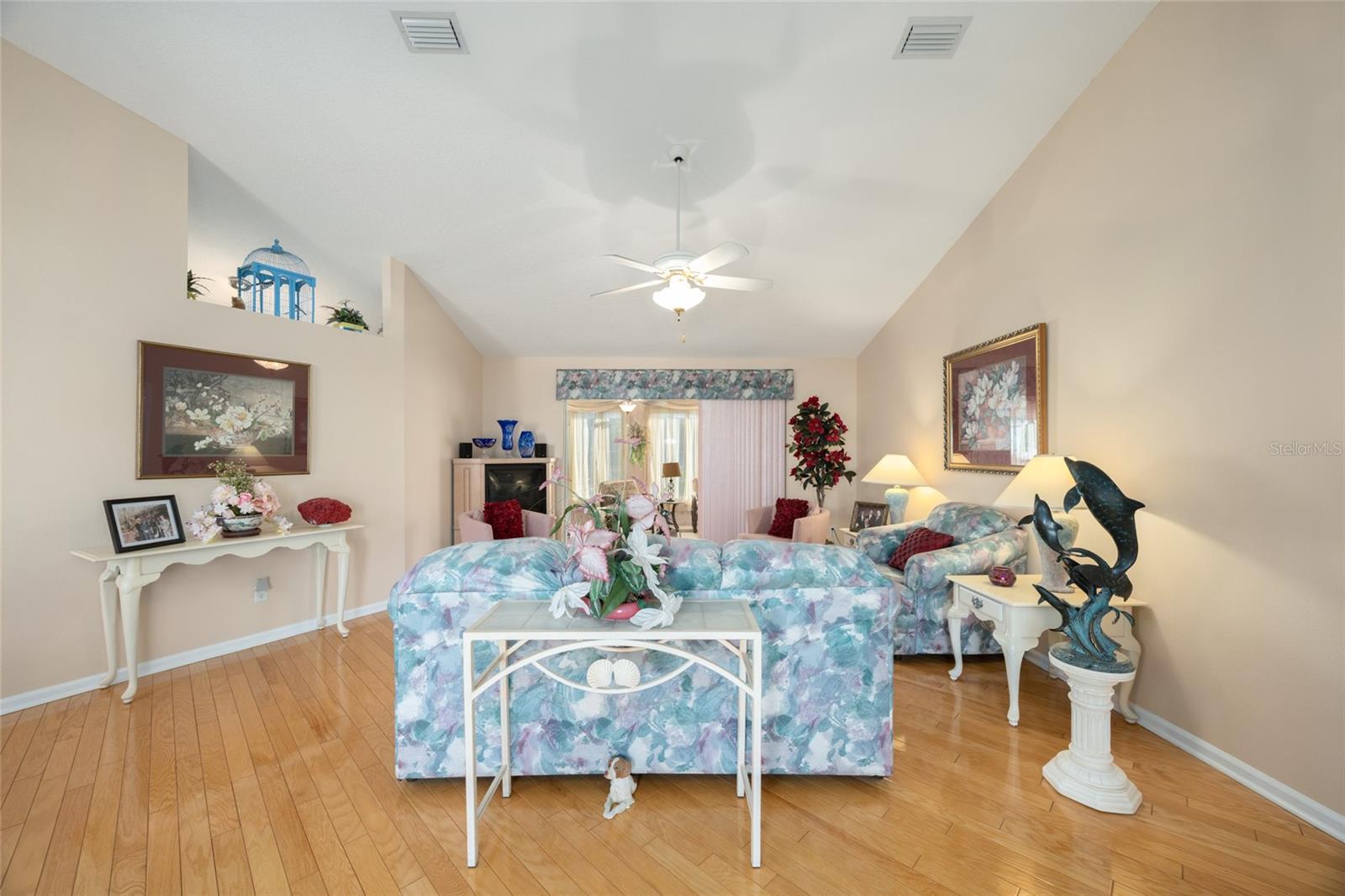 OCALA PALMS - Residential