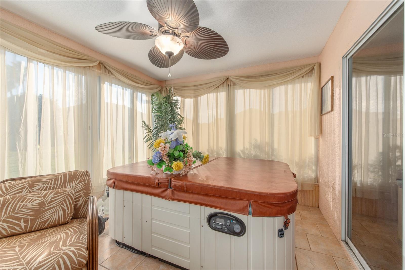 OCALA PALMS - Residential