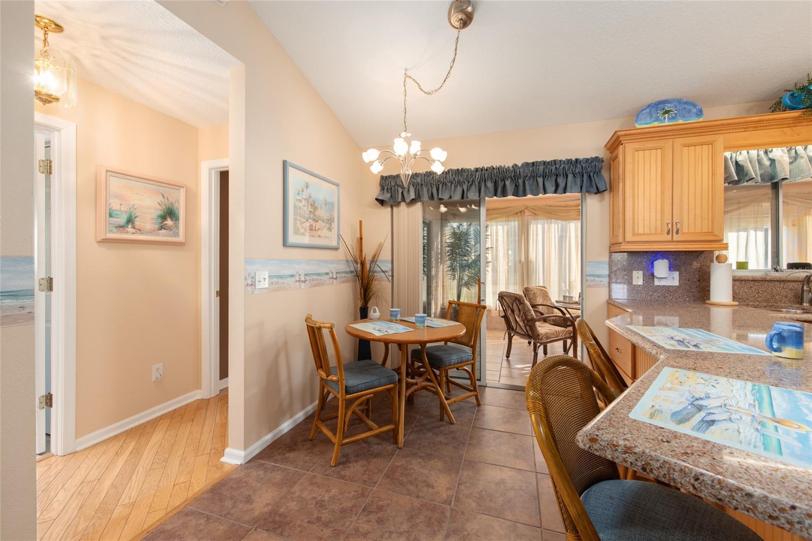 OCALA PALMS - Residential